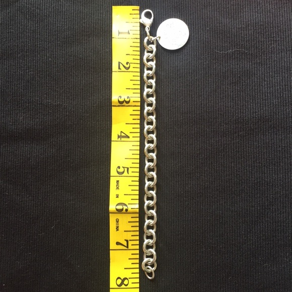 Tiffany & Co. charm bracelet. Engraved “J” - Picture 5 of 6
